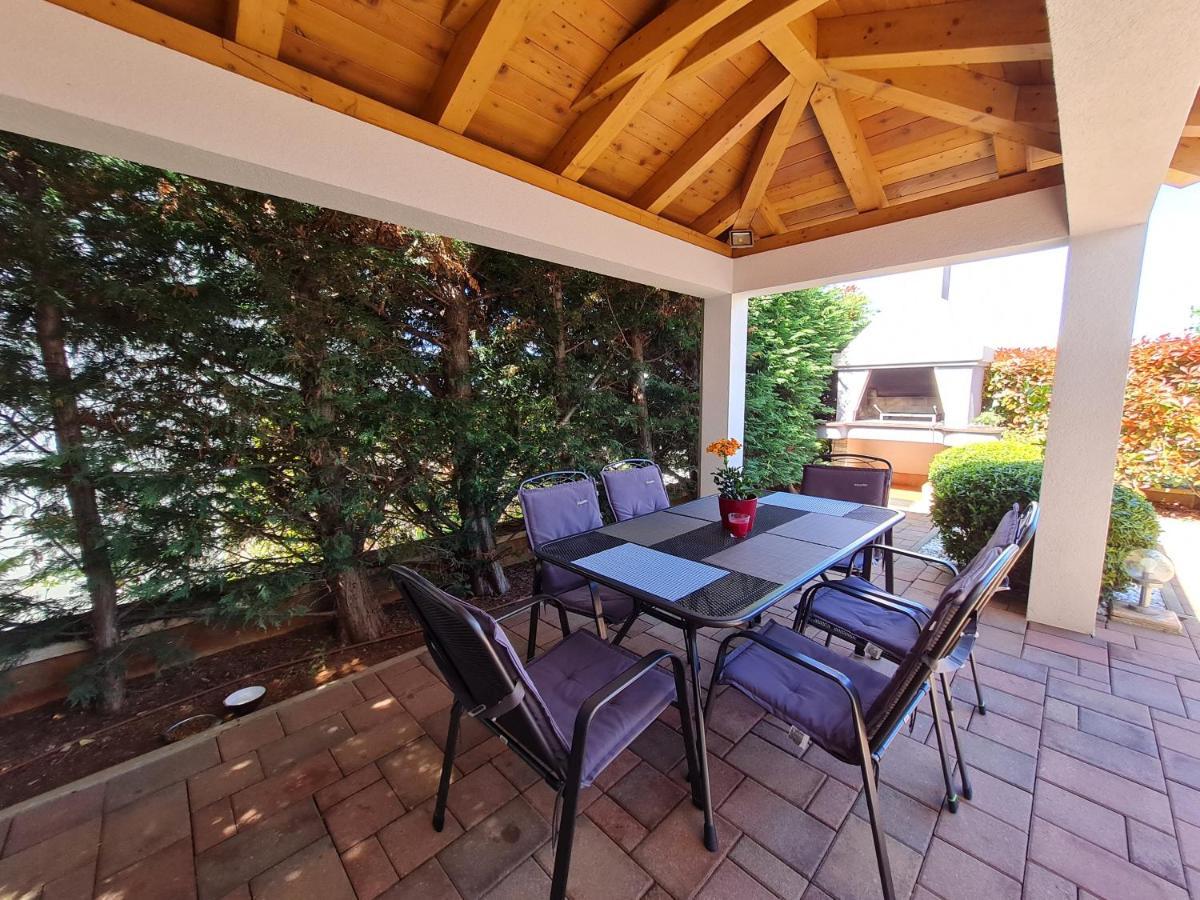 Holiday Home Drago Zadar Exterior photo